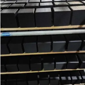 Carbon wedi'i actifadu gan diliau